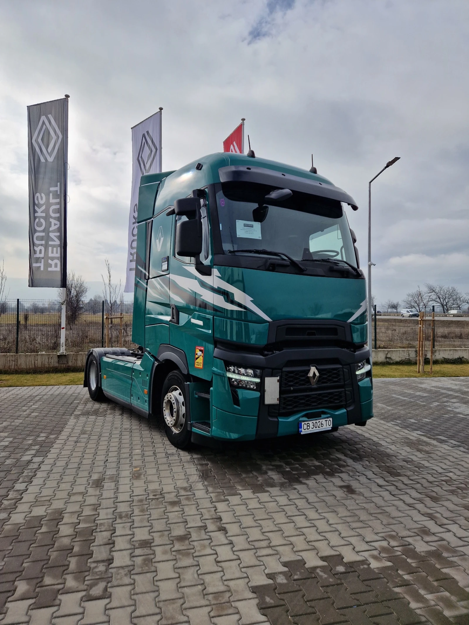 Renault T HIGH 520| 303 000 ��| ������| 1�. ��������|  | Mobile.bg � ����������� 3