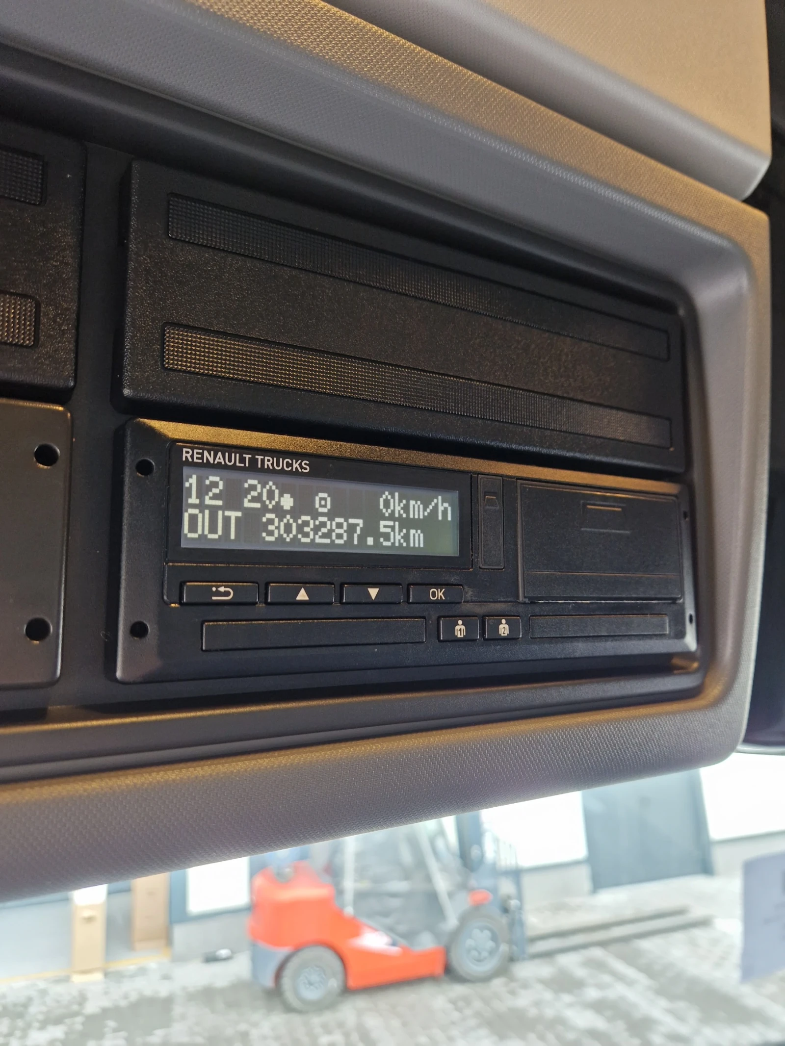 Renault T HIGH 520| 303 000 ��| ������| 1�. ��������|  | Mobile.bg � ����������� 13