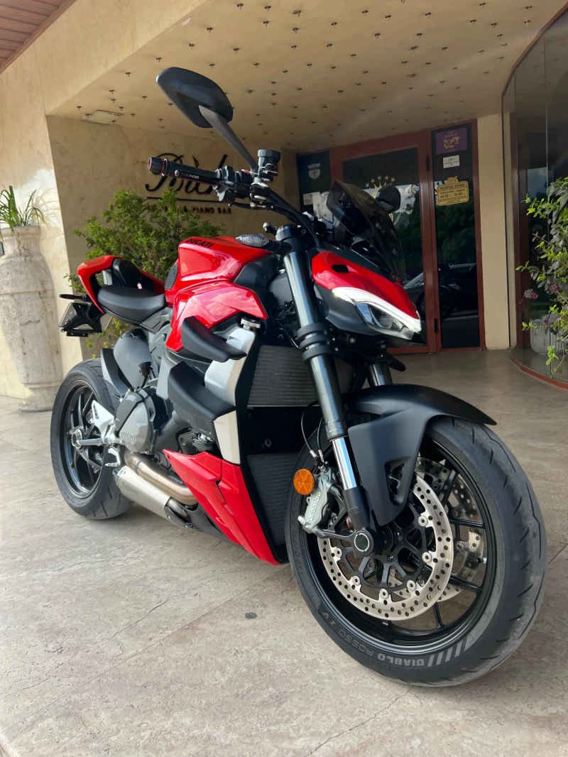 Ducati Streetfighter V2, снимка 7 - Мотоциклети и мототехника - 52251310