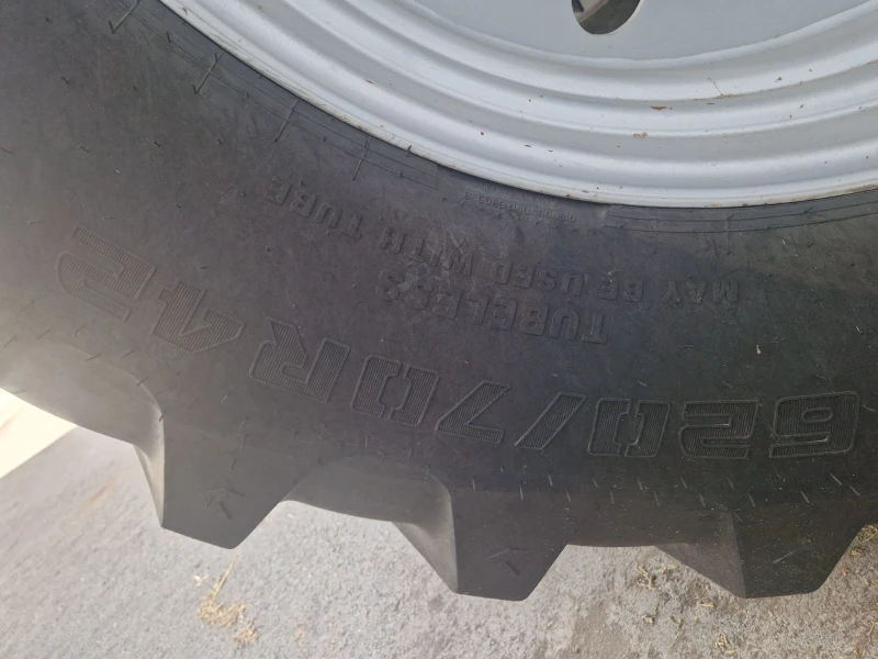 Трактор Massey 7622, снимка 13 - Селскостопанска техника - 52441448