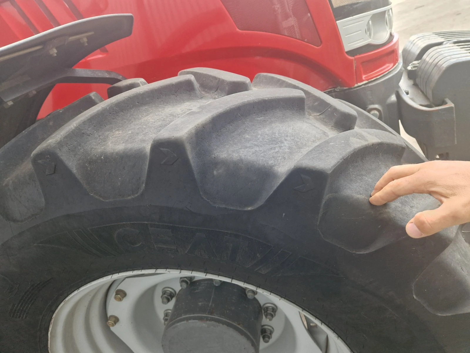 Трактор Massey 7622 - изображение 5