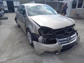VW Jetta 1.6i Автоматик, снимка 2
