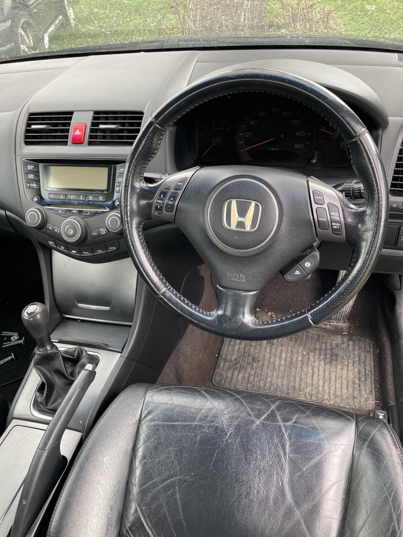 Honda Accord 2.2 i cdti, снимка 7 - Автомобили и джипове - 44734575