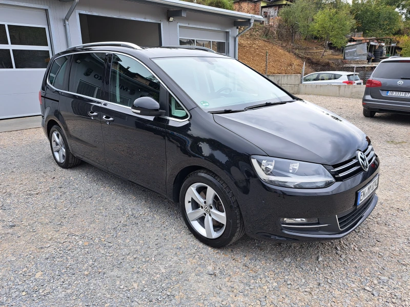 VW Sharan 2.0TDI* КЛИМА* NAVI* ТЕМПОМАТ* ПАРКТР* ГЕРМАНИЯ, снимка 4 - Автомобили и джипове - 47395109