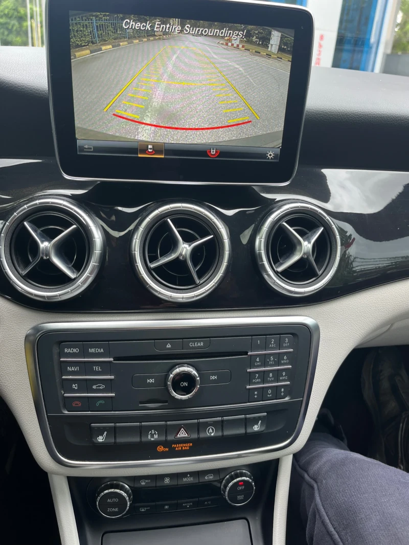 Mercedes-Benz CLA 250 4x4, снимка 11 - Автомобили и джипове - 48283197