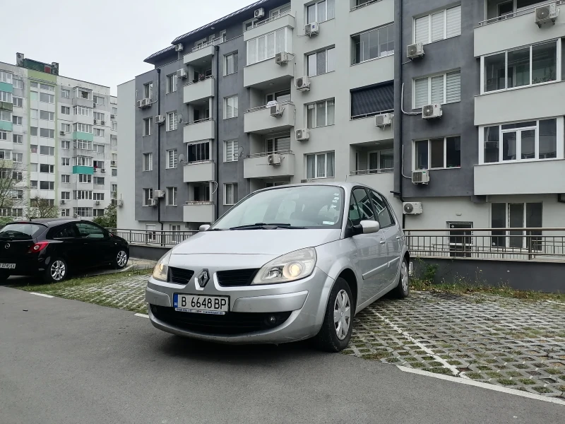 Renault Scenic Газ/Автоматик СПЕШНО!, снимка 1 - Автомобили и джипове - 48209877