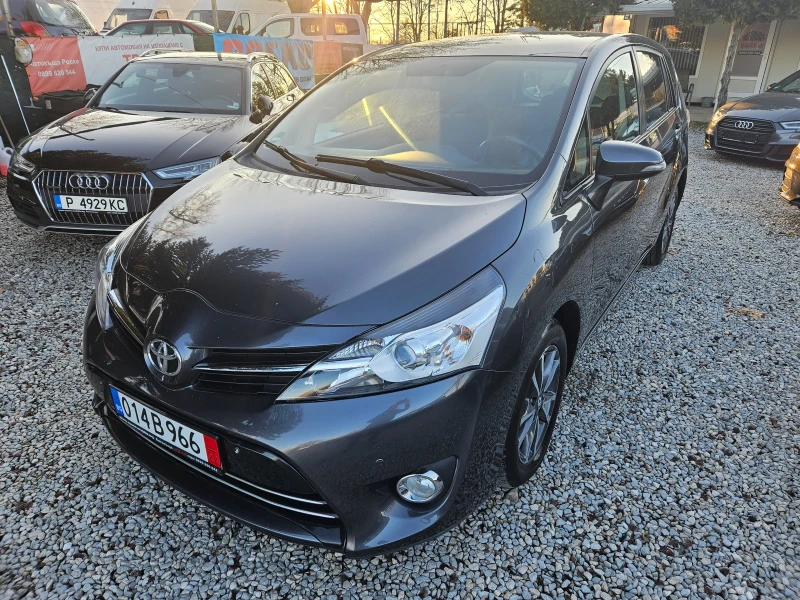 Toyota Verso 2.0 D4D , снимка 1 - Автомобили и джипове - 49406129