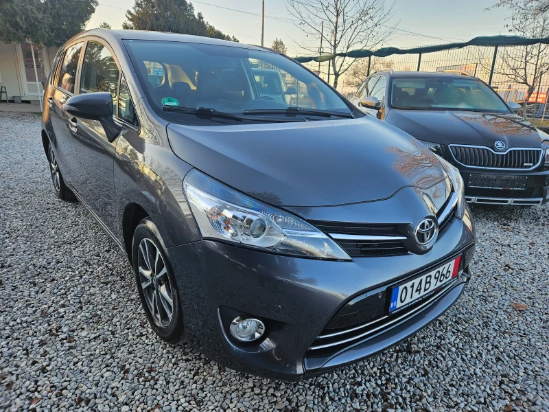 Toyota Verso 2.0 D4D , снимка 3 - Автомобили и джипове - 49406129