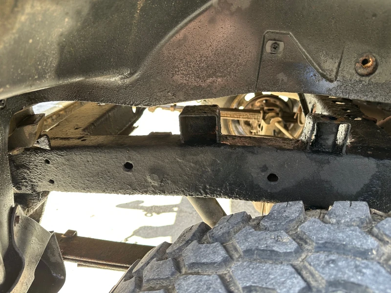 Nissan Pickup, снимка 6 - Автомобили и джипове - 52216079