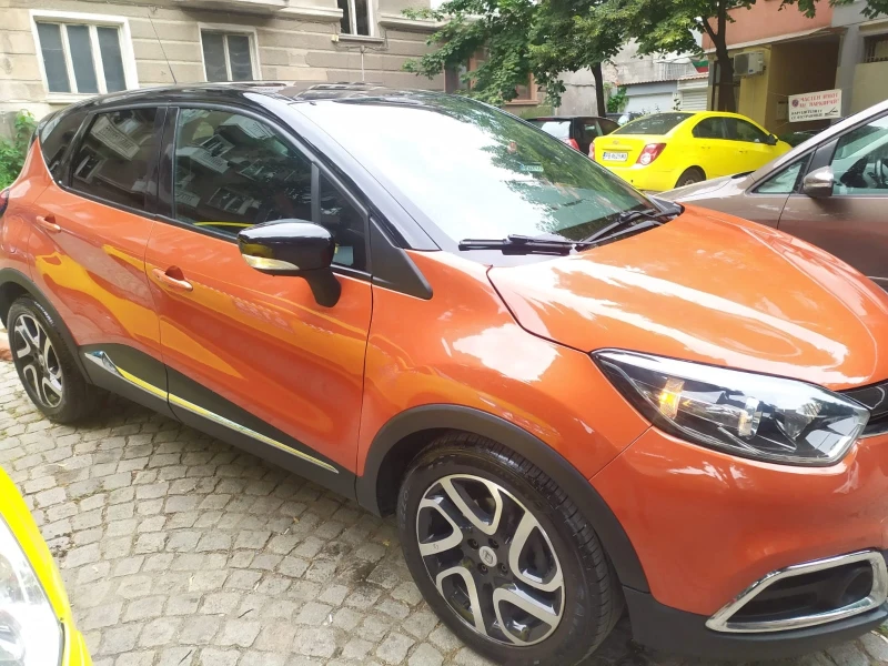 Renault Captur, снимка 5 - Автомобили и джипове - 52554679