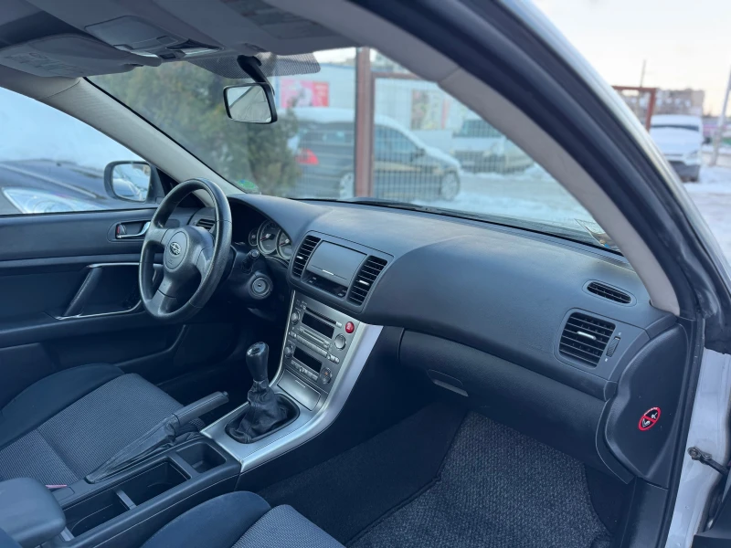 Subaru Legacy 2.0i * 4x4 * LPG * KLIMATRONIK, снимка 9 - Автомобили и джипове - 52921313
