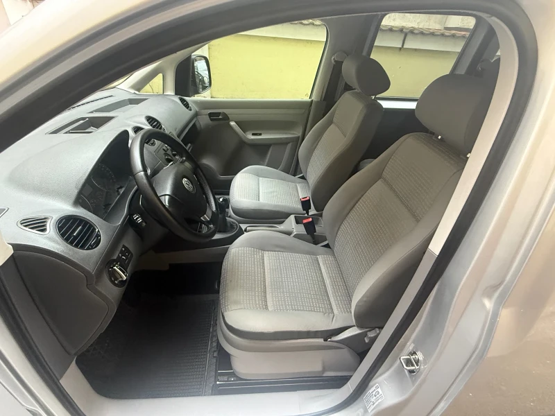 VW Caddy 1.9 TDI  105к.с., снимка 9 - Автомобили и джипове - 53281066