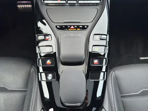 Mercedes-Benz AMG GT 63 S 4Matic+ = Night Package II = Гаранция, снимка 11 - Автомобили и джипове - 53190284