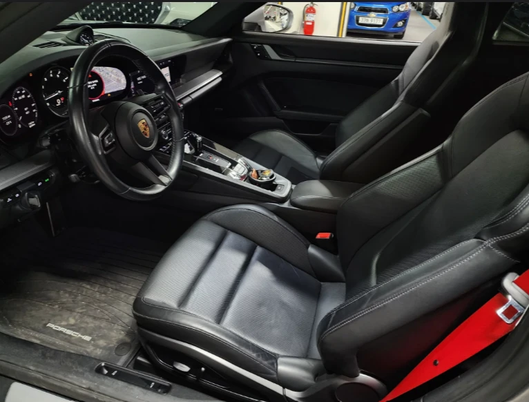 Porsche 911 CARRERA | КРАЙНА ЦЕНА , снимка 6 - Автомобили и джипове - 54956543