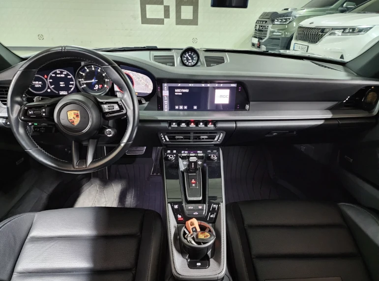 Porsche 911 CARRERA | КРАЙНА ЦЕНА , снимка 5 - Автомобили и джипове - 54956543