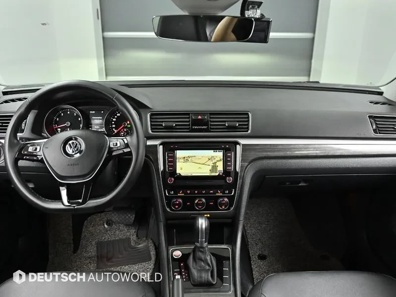 VW Passat 2.0 TSI - САМО 30% АВАНС, снимка 7 - Автомобили и джипове - 56267704
