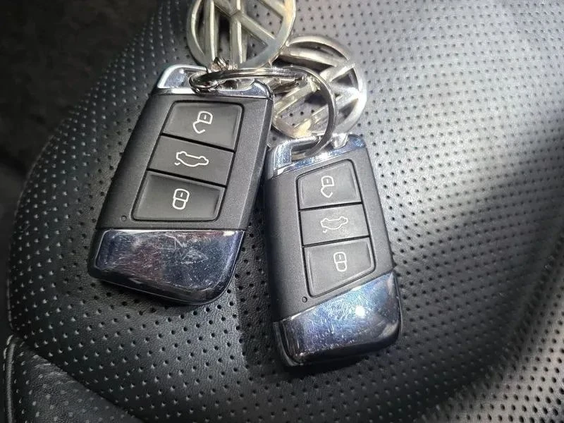 VW Arteon, снимка 16 - Автомобили и джипове - 56687648