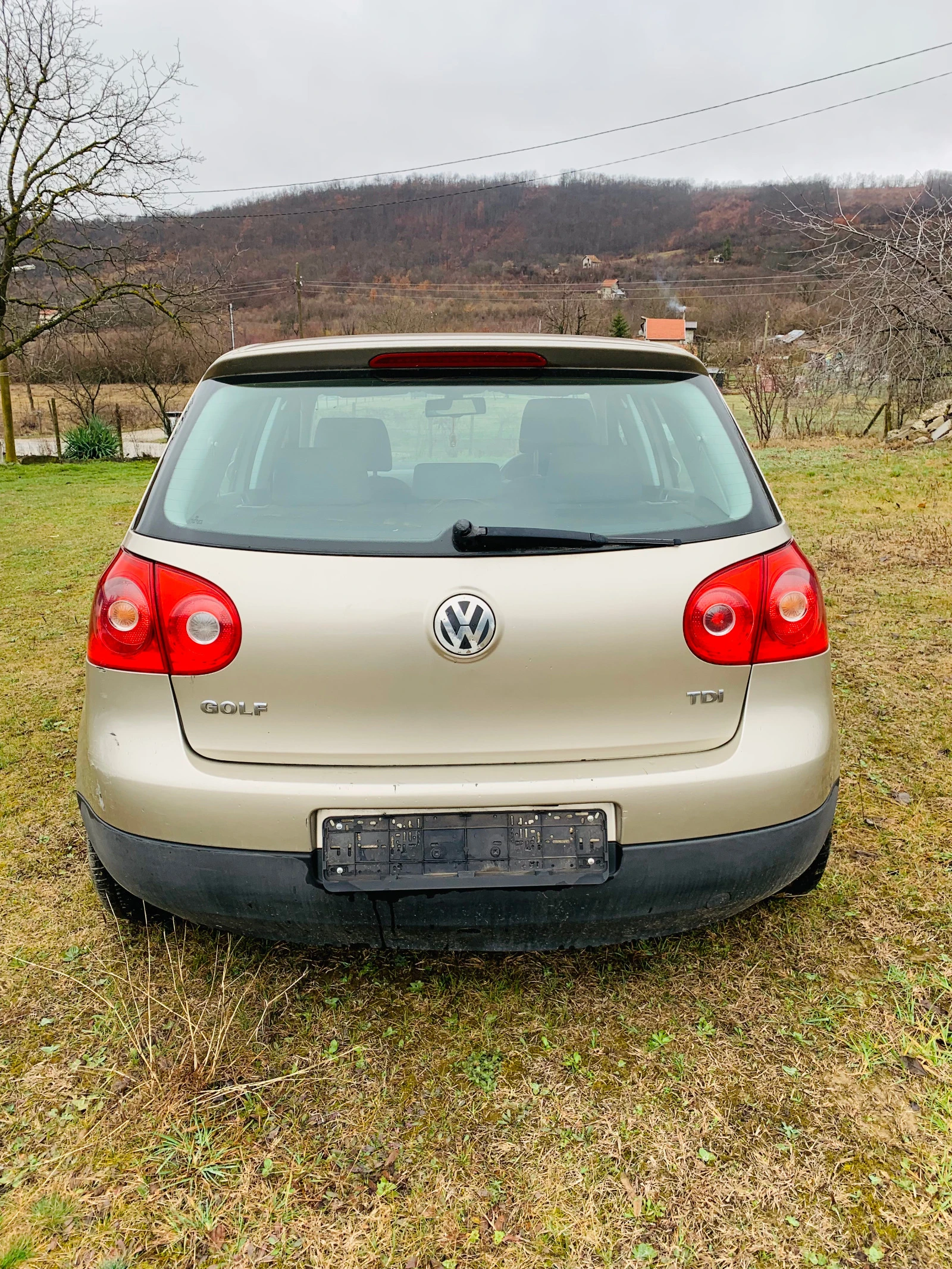 VW Golf НА ЧАСТИ 1.9tdi 105к.с - изображение 3