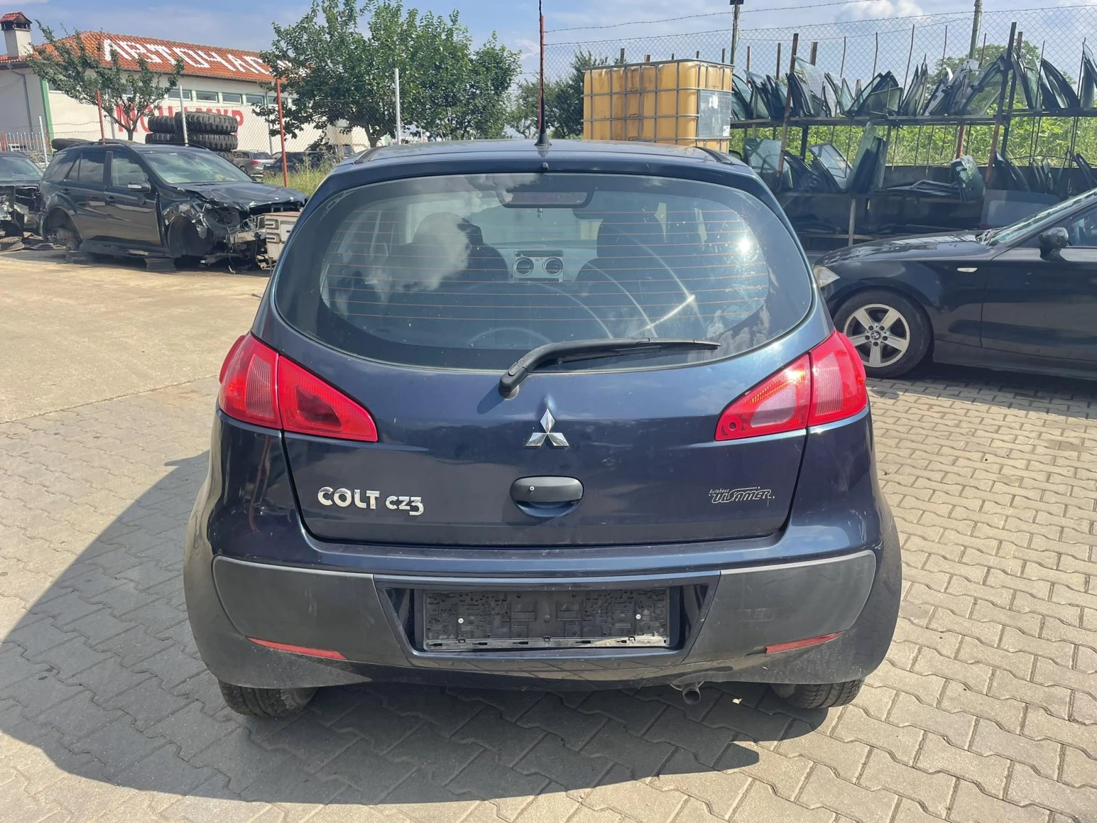 Mitsubishi Colt 1.1 - изображение 3