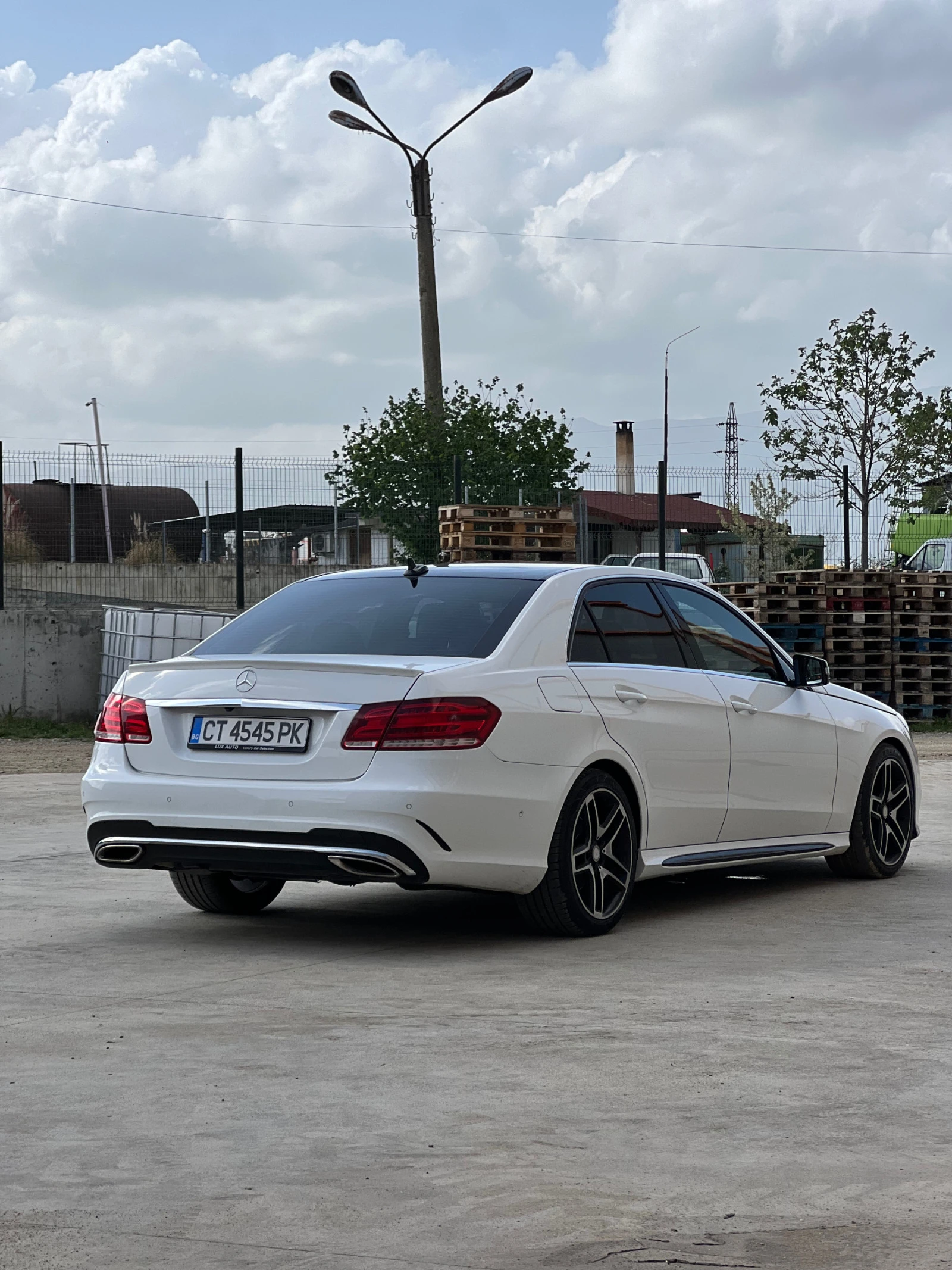 Mercedes-Benz E 350  - изображение 5