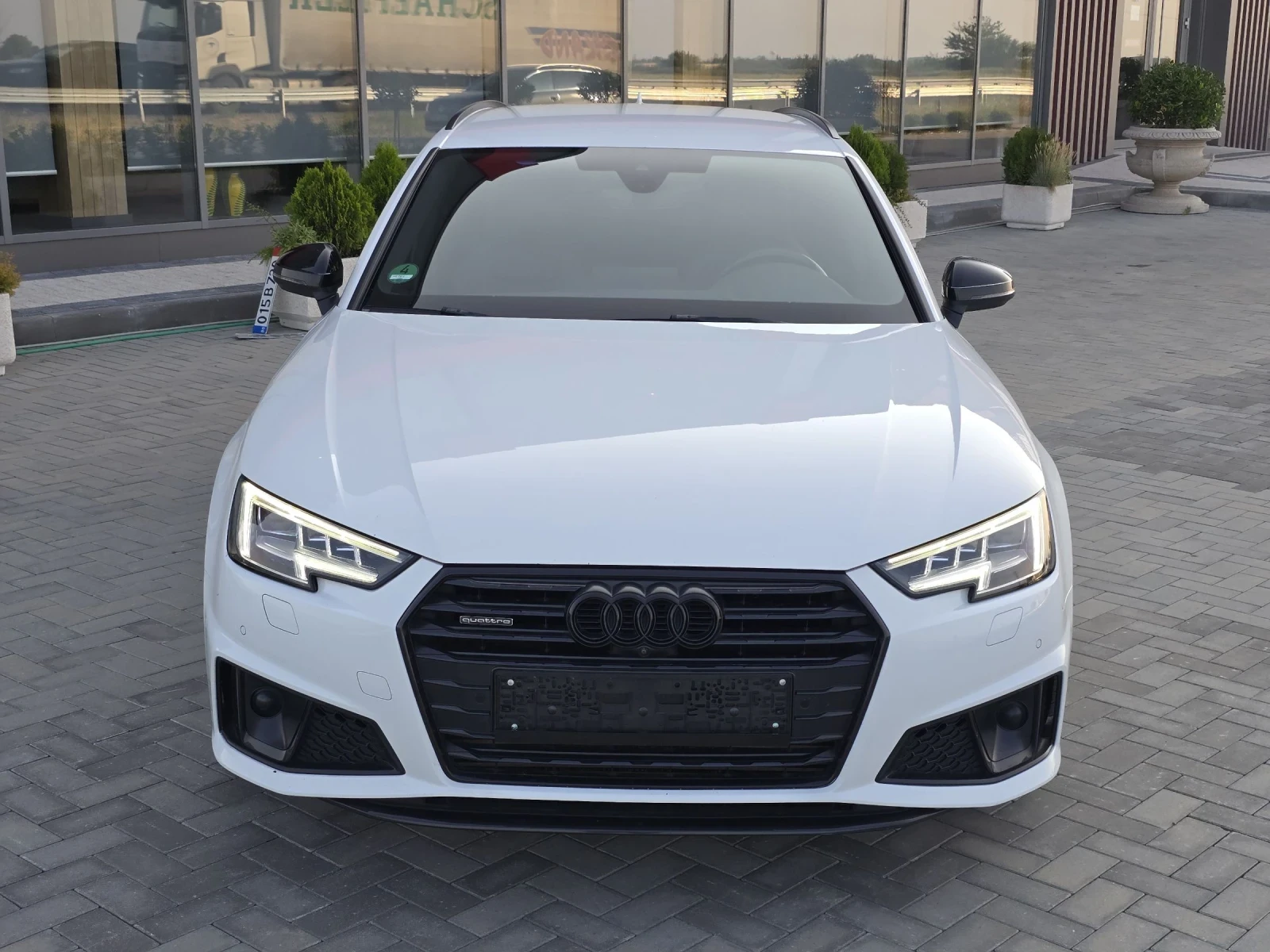 Audi A4 50ТДИ/S-line/DISTRONIK/360CAM/DIGITAL COCKPIT/FULL - изображение 2