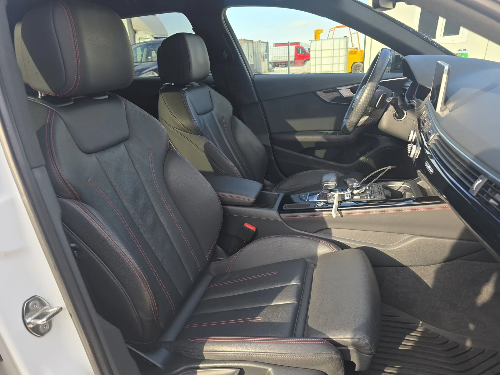 Audi A4 50ТДИ/S-line/8ZF/FULFUL - изображение 10