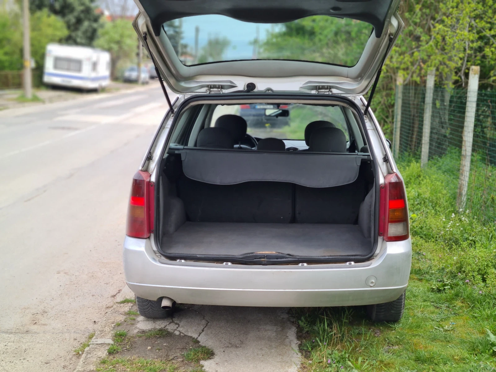 Ford Focus 1.8 TDDI - изображение 4