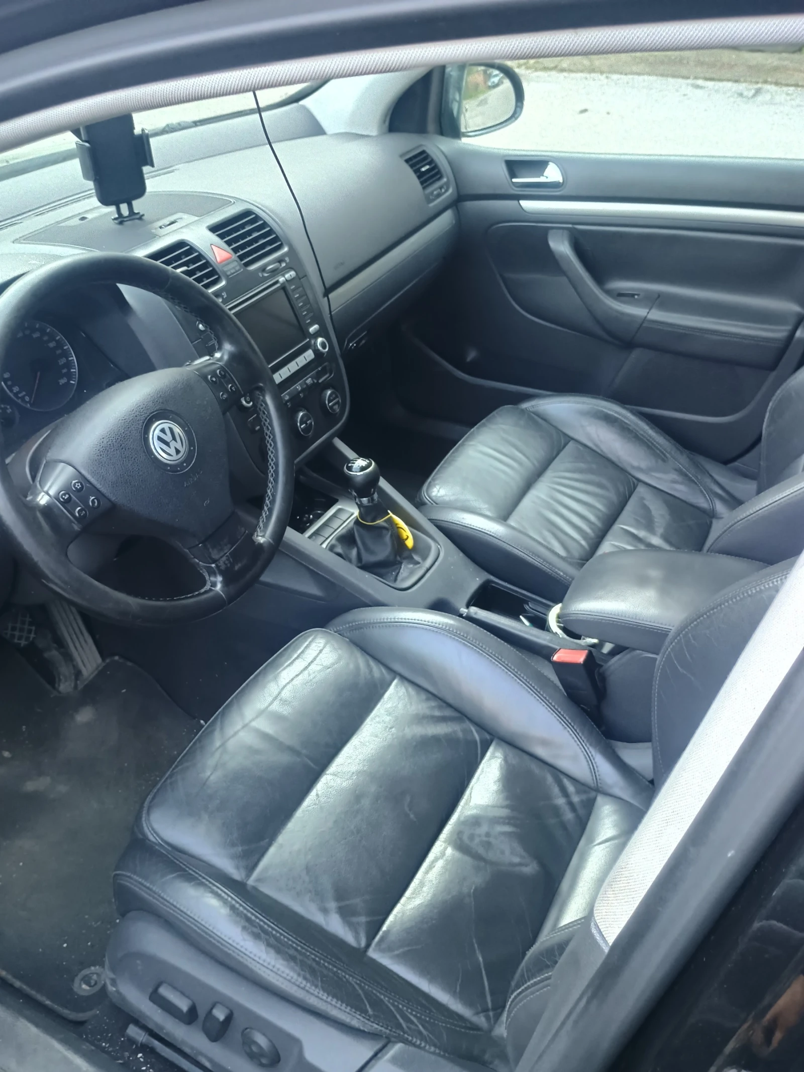 VW Golf 2, 0 TDI  - изображение 9