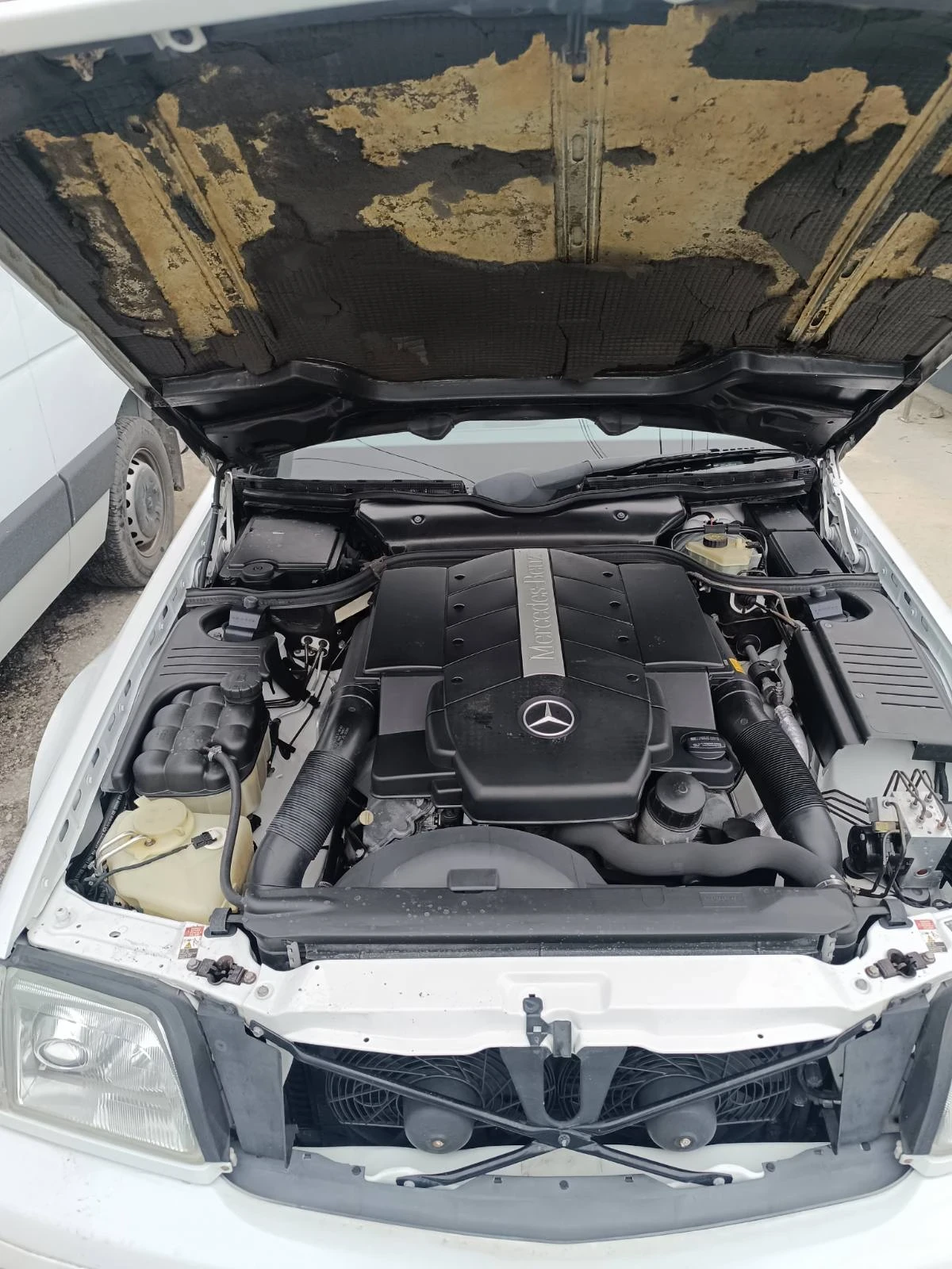 Mercedes-Benz SL 500  - изображение 5