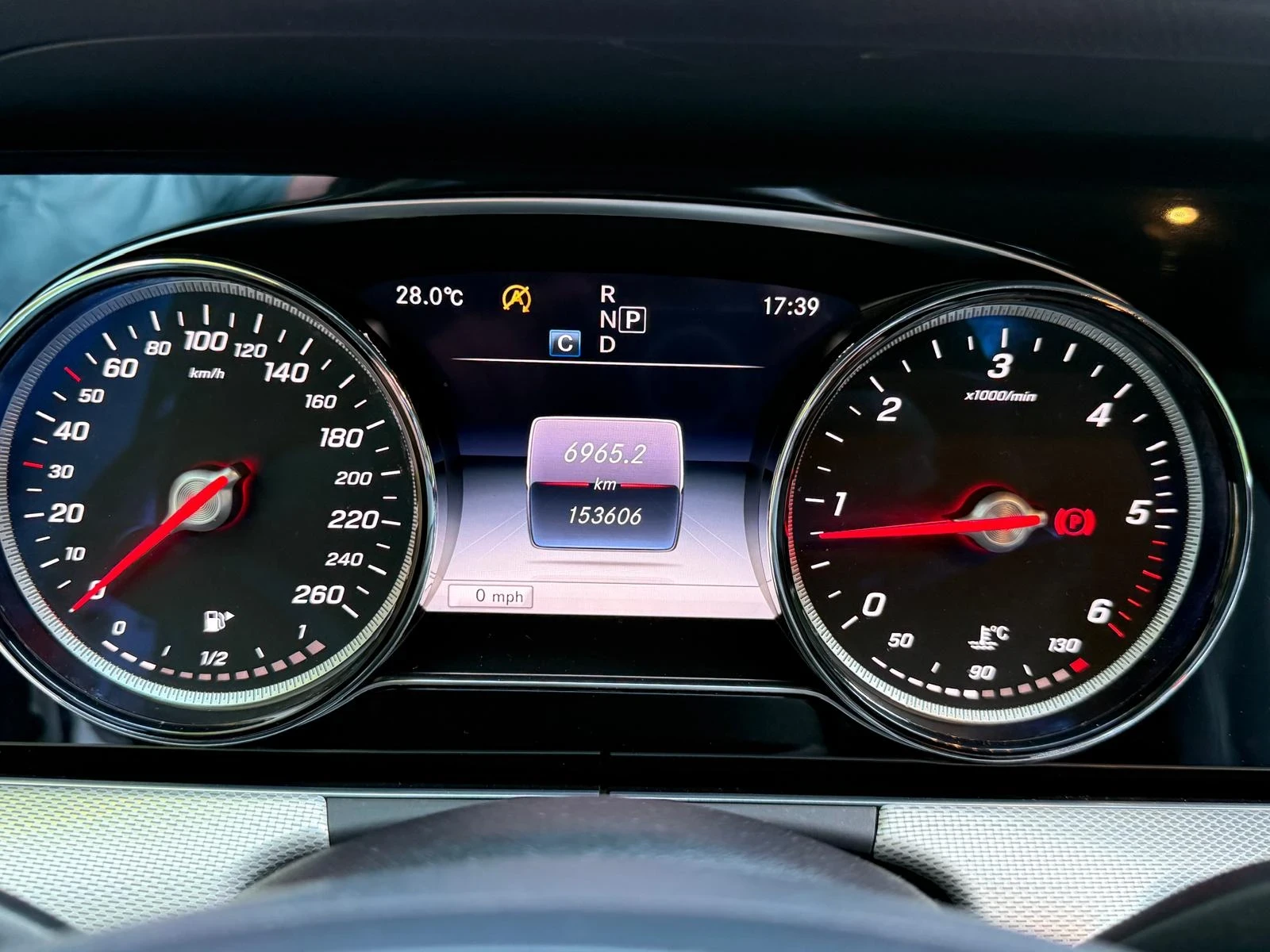 Mercedes-Benz E 200 | Mobile.bg   12