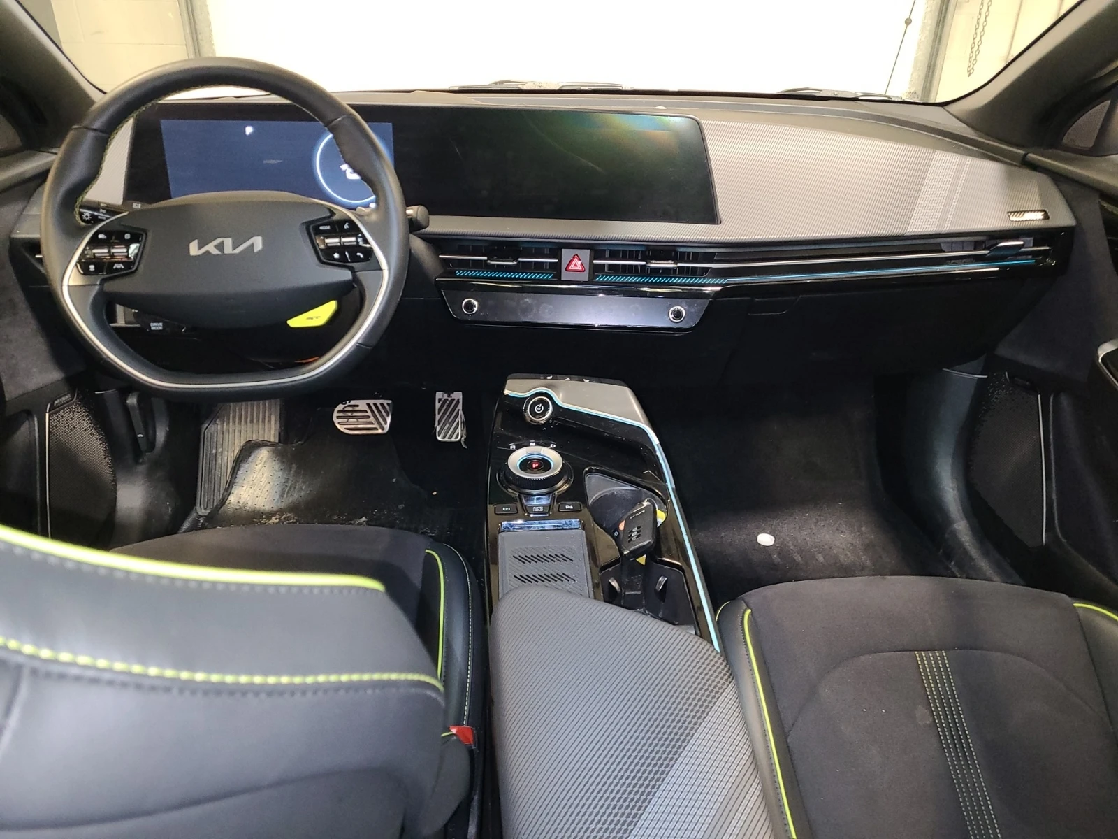 Kia EV6 * GT* CARFAX *   2 | Mobile.bg   6