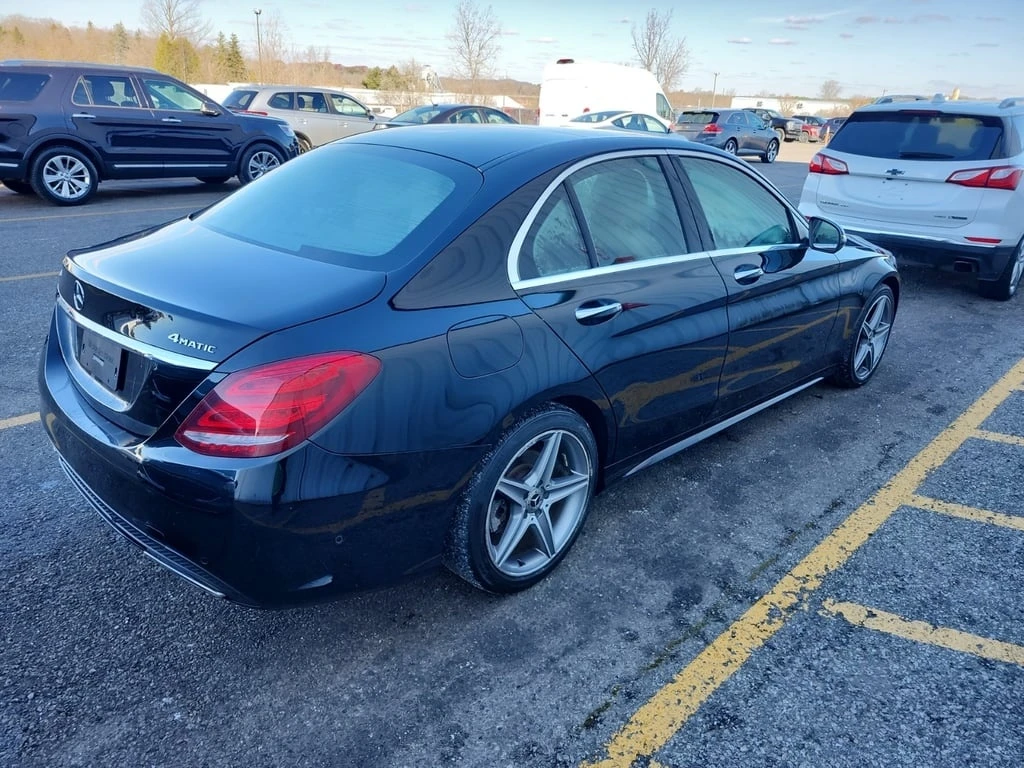 Mercedes-Benz C 300 * CARFAX * БЕЗ ПЪРВОНАЧАЛНА ВНОСКА - изображение 4