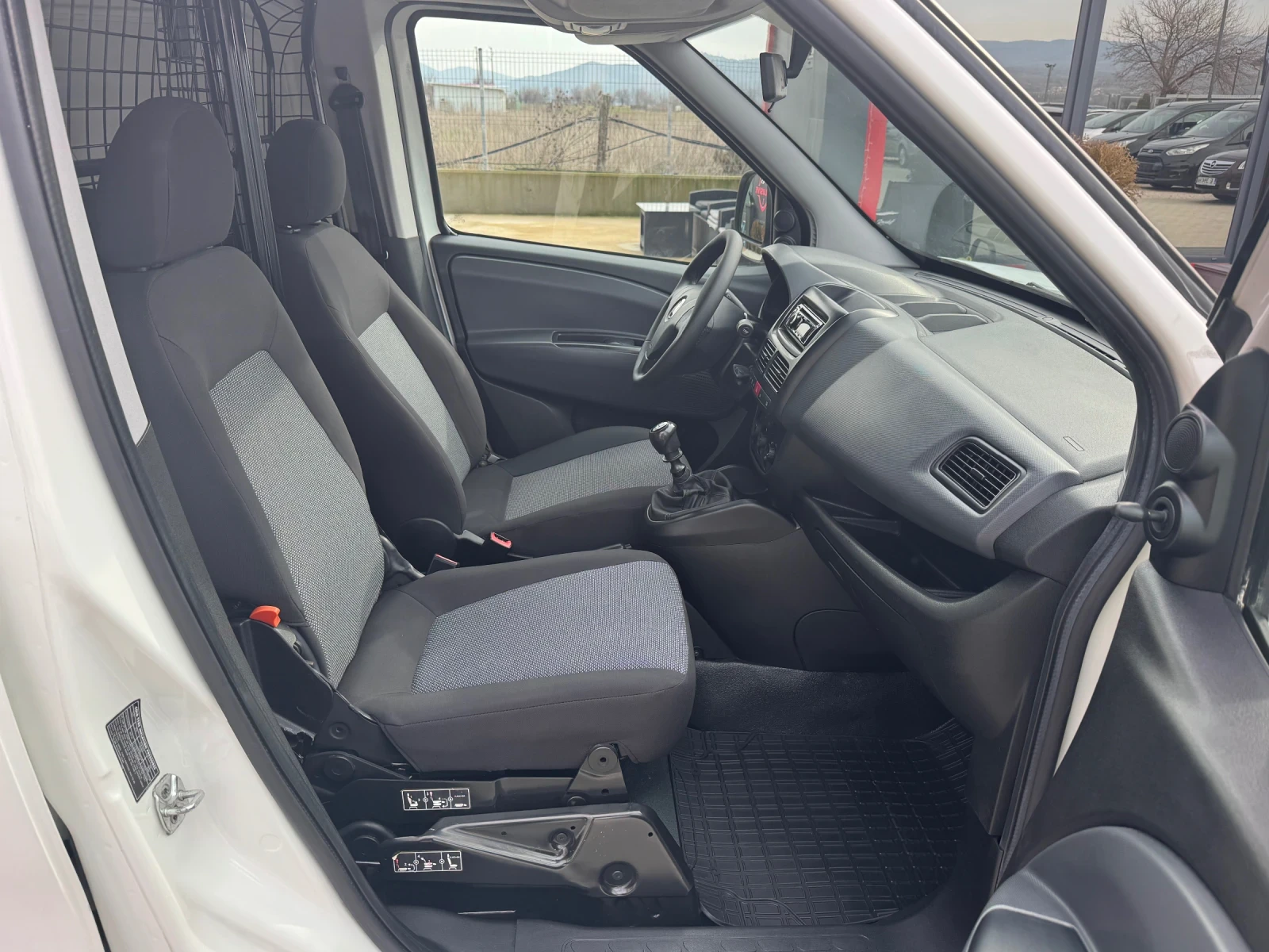 Fiat Doblo 1.4 ����� XL EURO-6 | Mobile.bg � ����������� 13