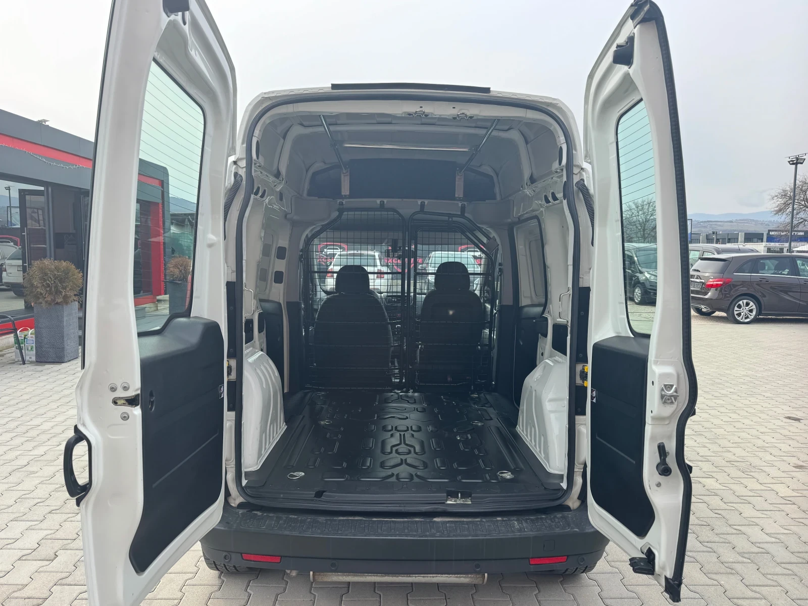 Fiat Doblo 1.4 ����� XL EURO-6 | Mobile.bg � ����������� 15