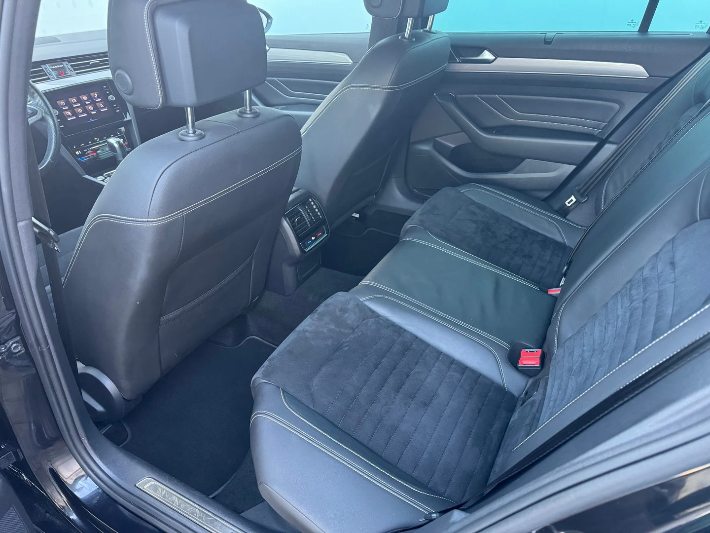 VW Passat VW Passat Var GTE Plug-In-Hybrid 1.4 TSI - изображение 7