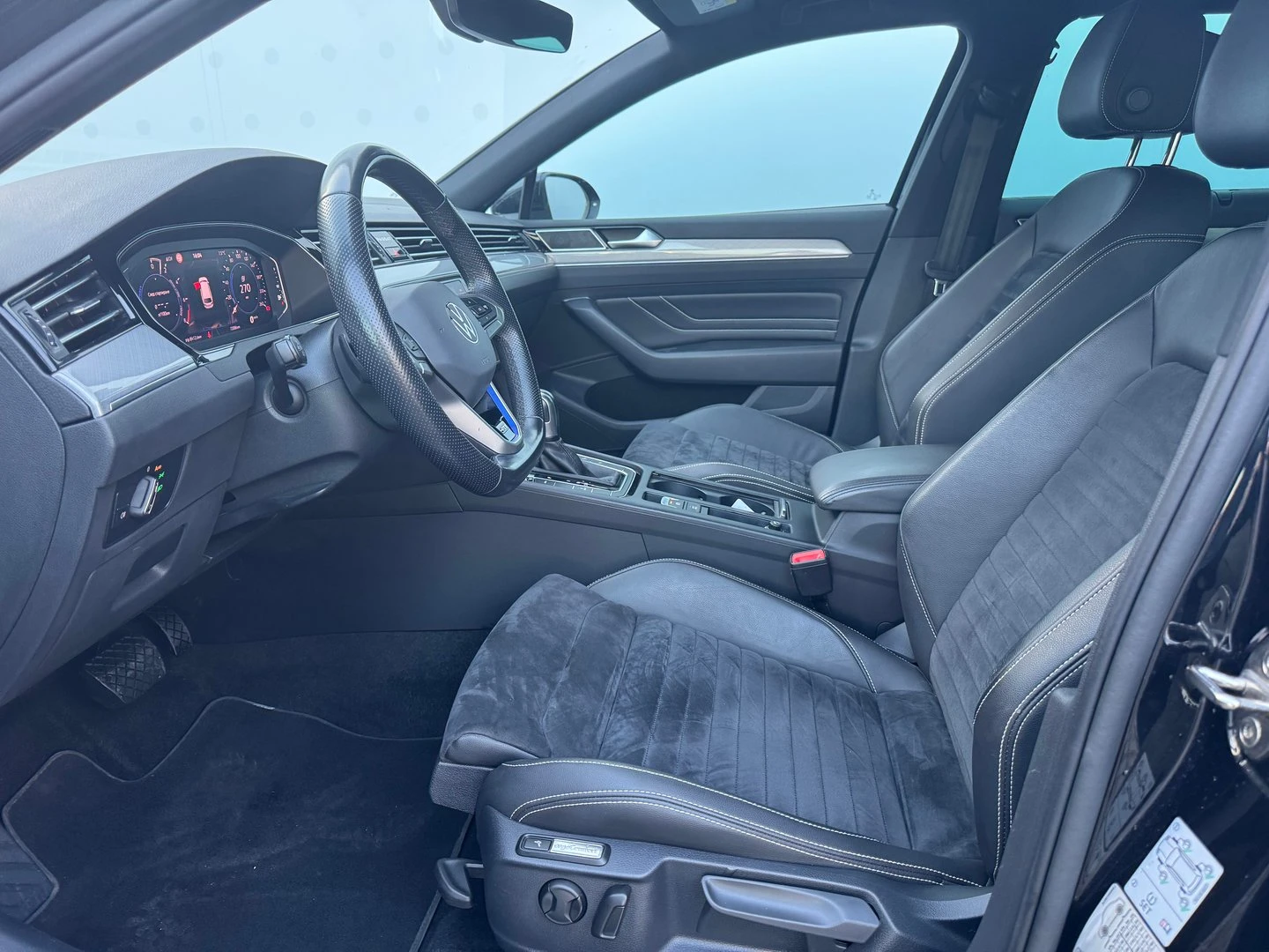 VW Passat VW Passat Var GTE Plug-In-Hybrid 1.4 TSI - изображение 5