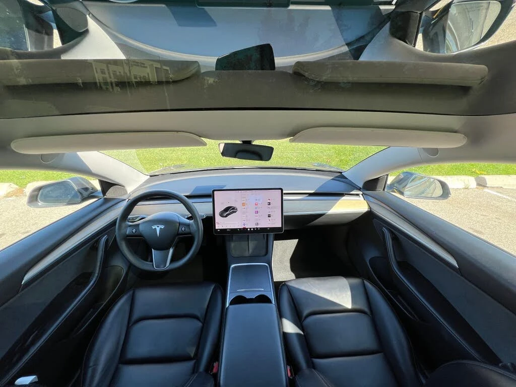 Tesla Model 3 3 Standard Range Plus RWD - изображение 8