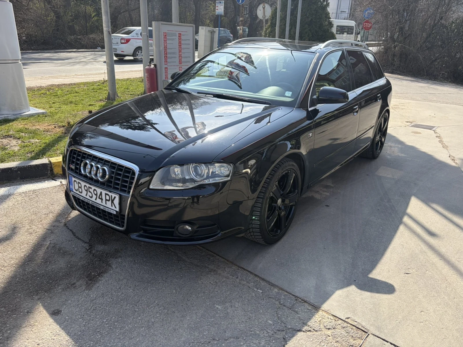 Audi A4 2.0 TDI, снимка 2 - Автомобили и джипове - 53959357