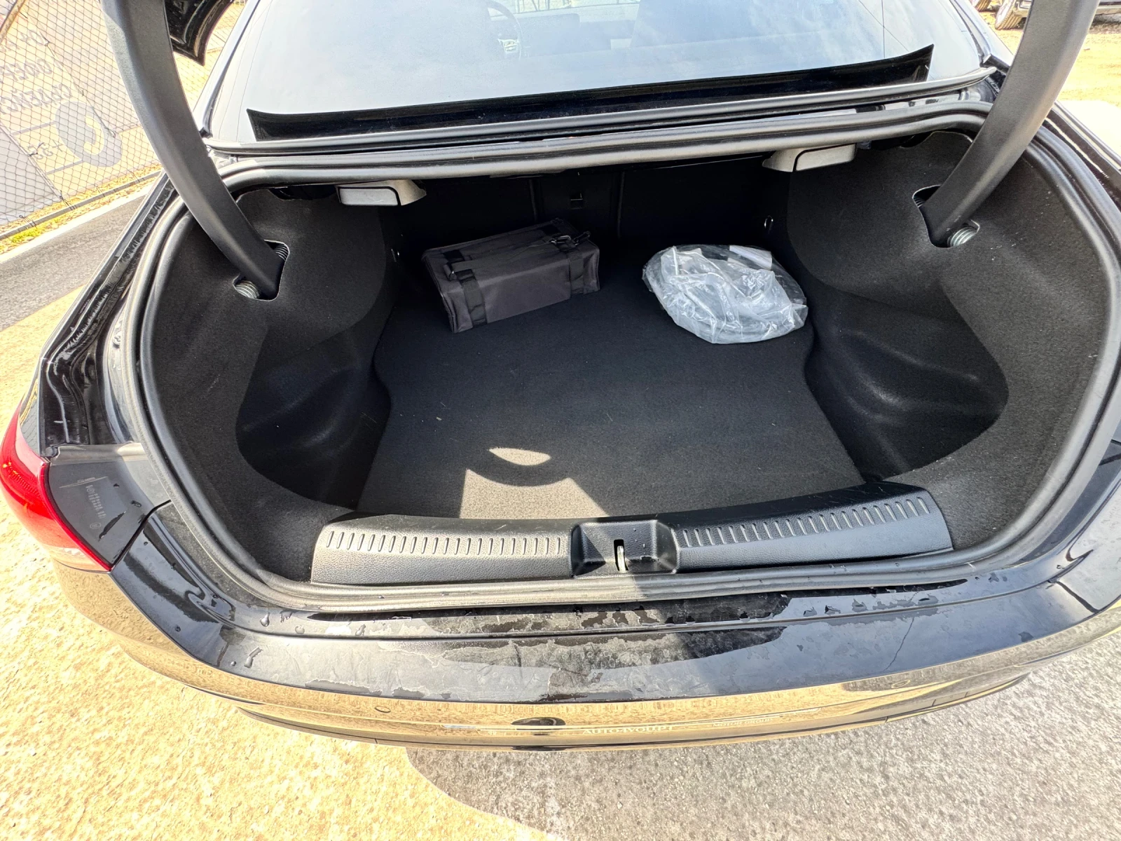 Mercedes-Benz CLA 250 Е Plugin Hybrid , снимка 15 - Автомобили и джипове - 54181336