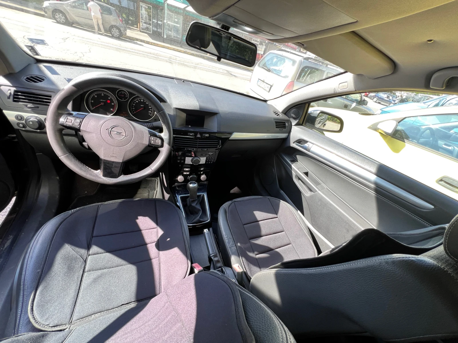 Opel Astra 1.7 CDTI, снимка 7 - Автомобили и джипове - 54428739