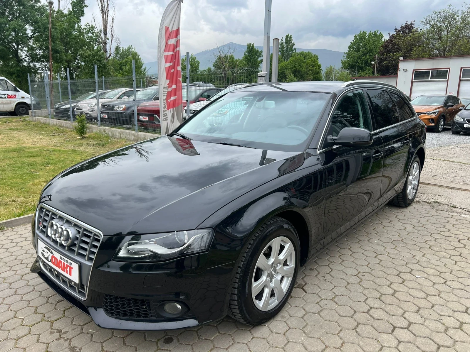 Audi A4 2.0TDi/УНИКАТ, снимка 2 - Автомобили и джипове - 54471191