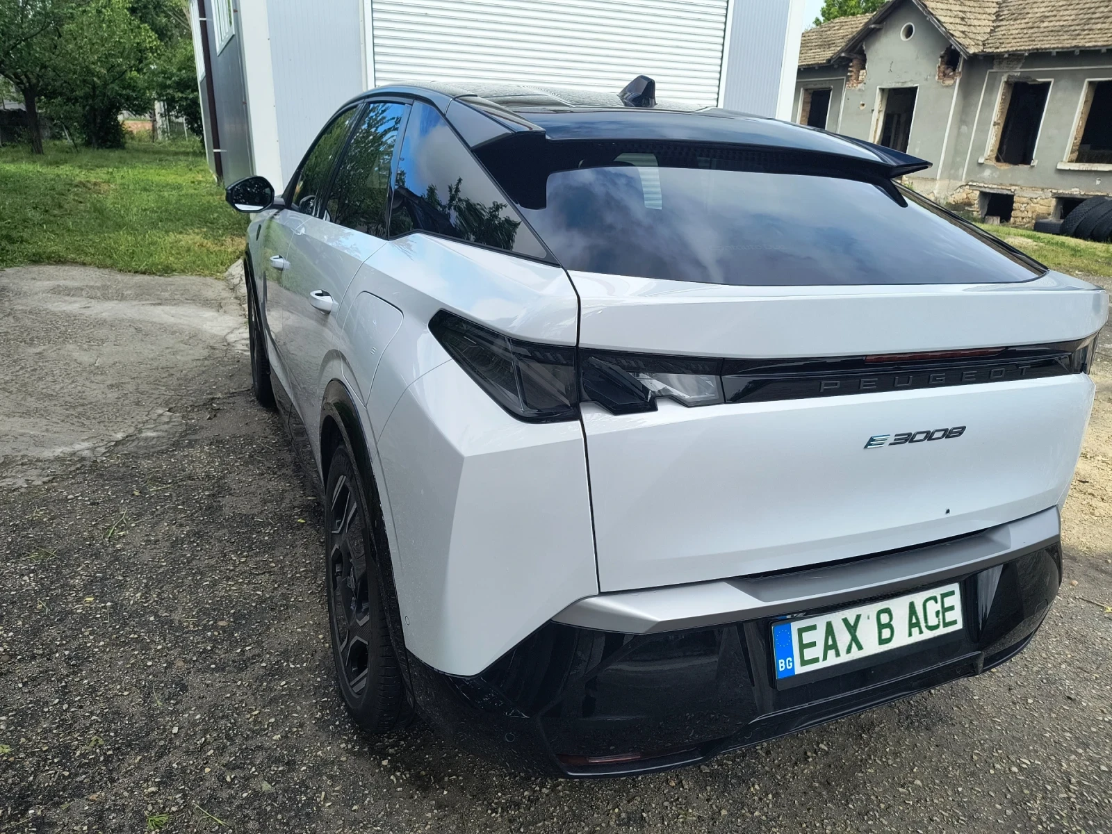 Peugeot 3008 Е 3008, снимка 2 - Автомобили и джипове - 54579792