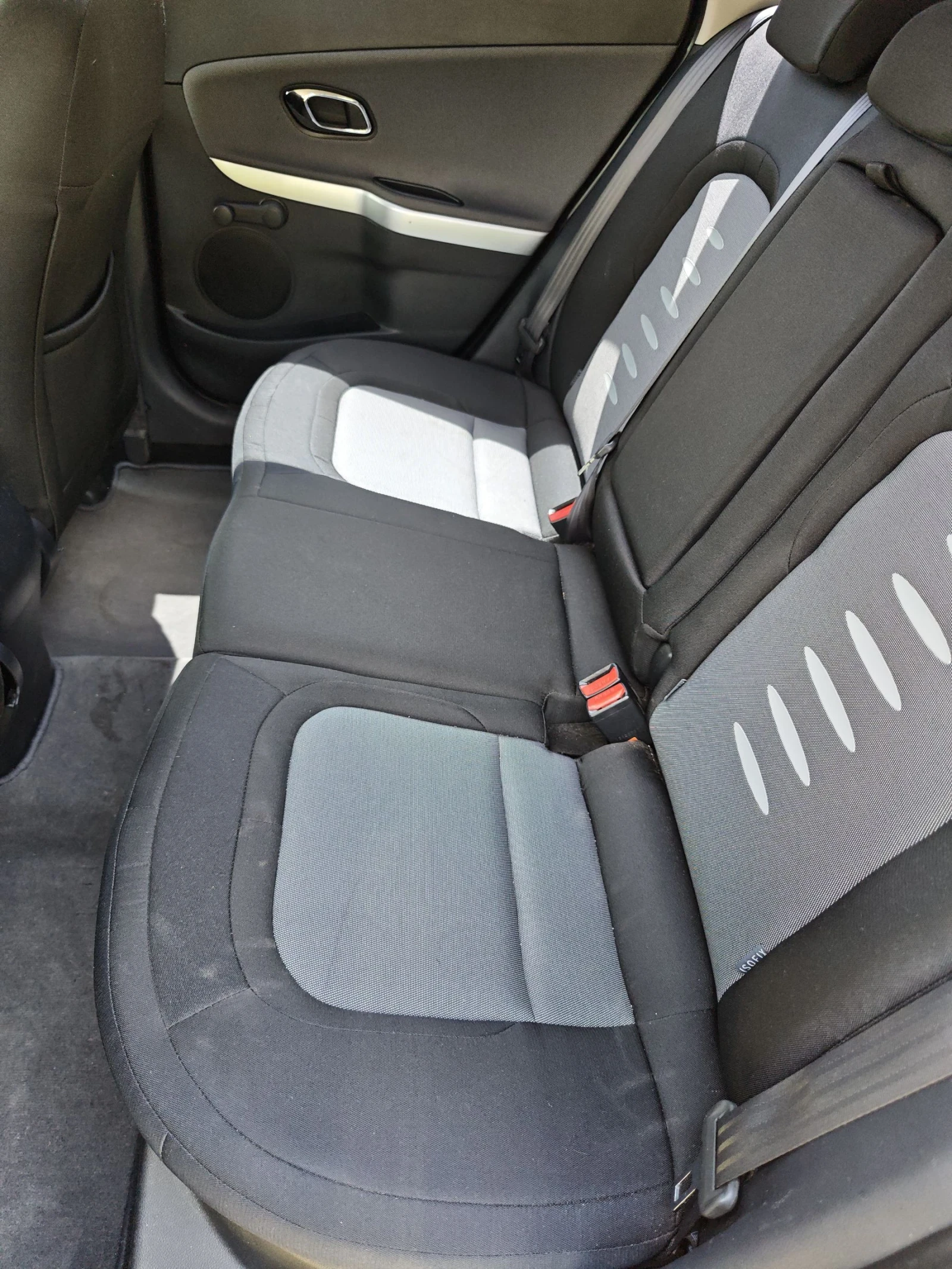 Kia Ceed, снимка 6 - Автомобили и джипове - 54618715