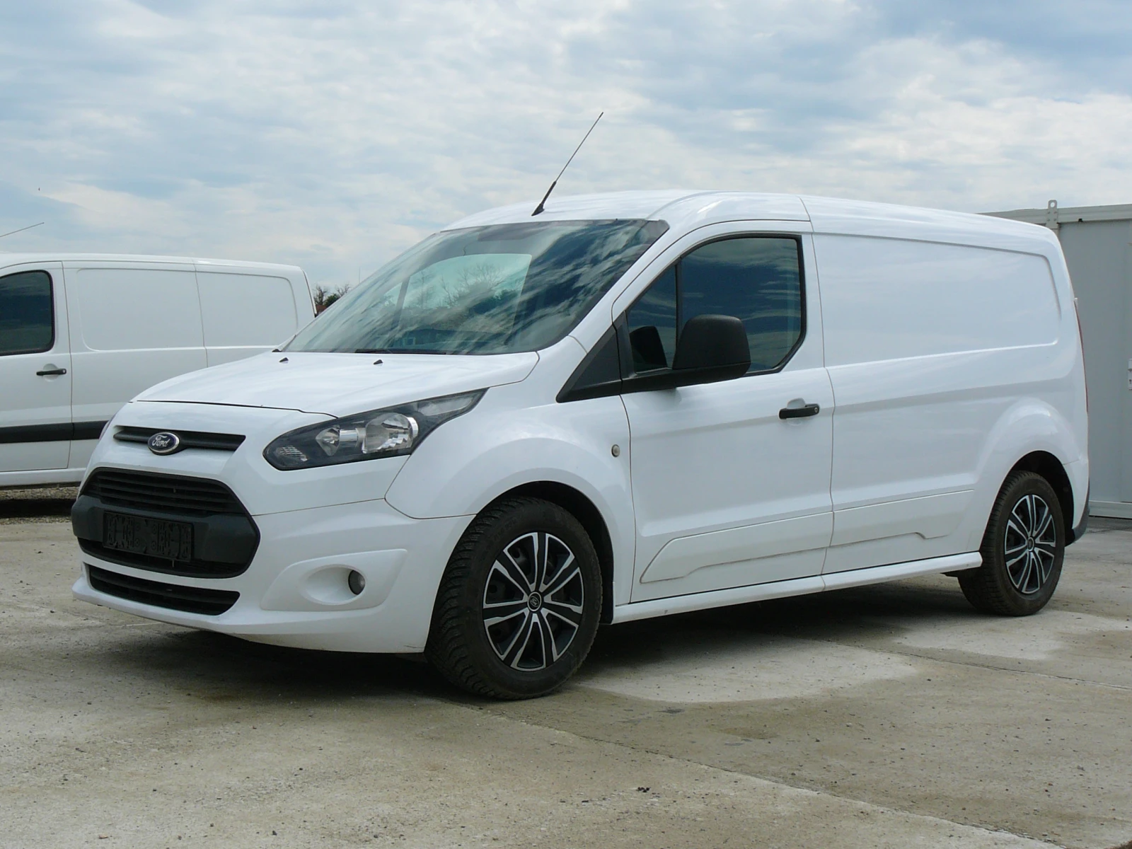 Ford Connect 1, 6 tdci MAXI 2+ 1места, снимка 2 - Автомобили и джипове - 54874839