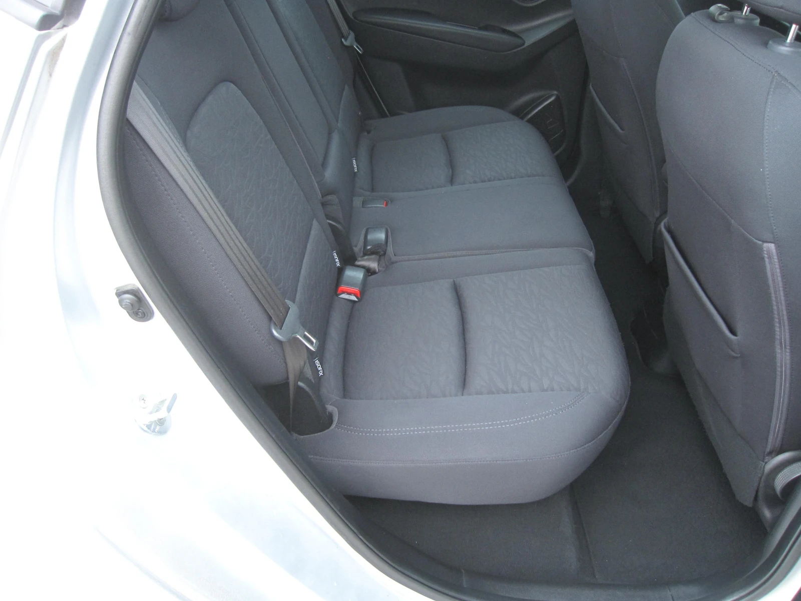 Hyundai Ix20 Автомат, 1, 6, снимка 11 - Автомобили и джипове - 55211154