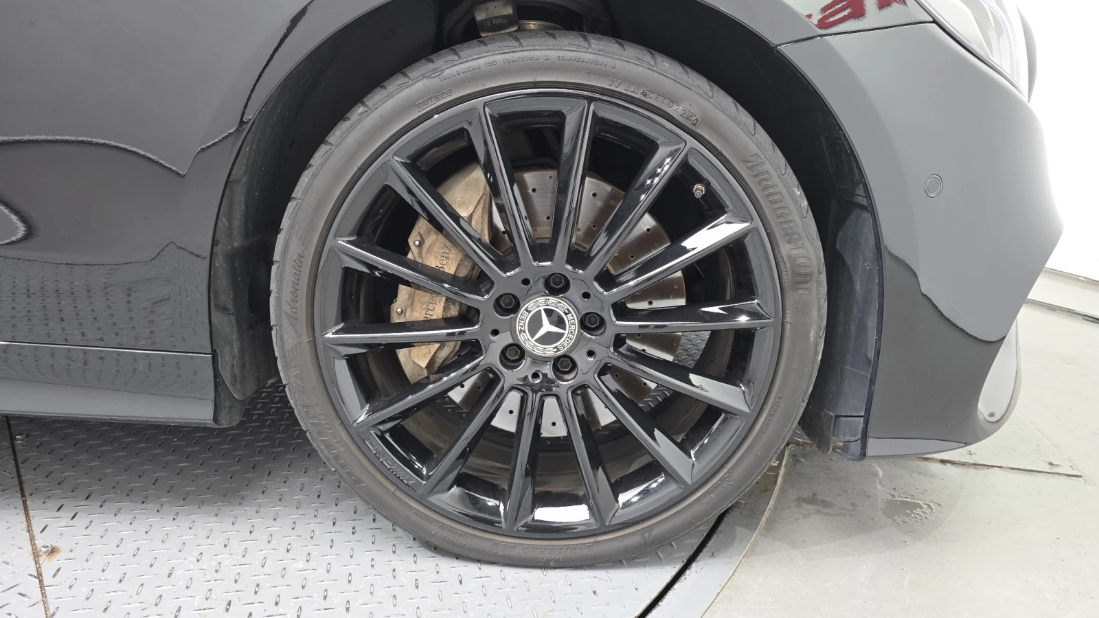 Mercedes-Benz E 400 AMG PK* �����* 360* HUD* DIS* ������ ���� | Mobile.bg � ����������� 5