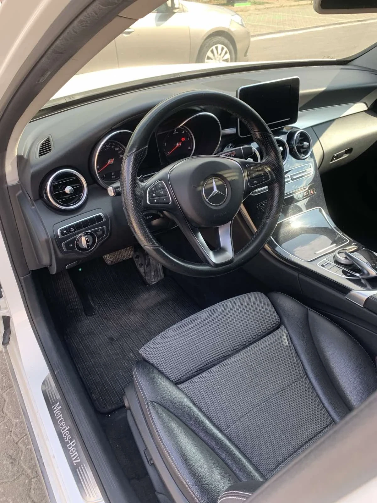 Mercedes-Benz C 220 BlueTEC, снимка 6 - Автомобили и джипове - 55408619