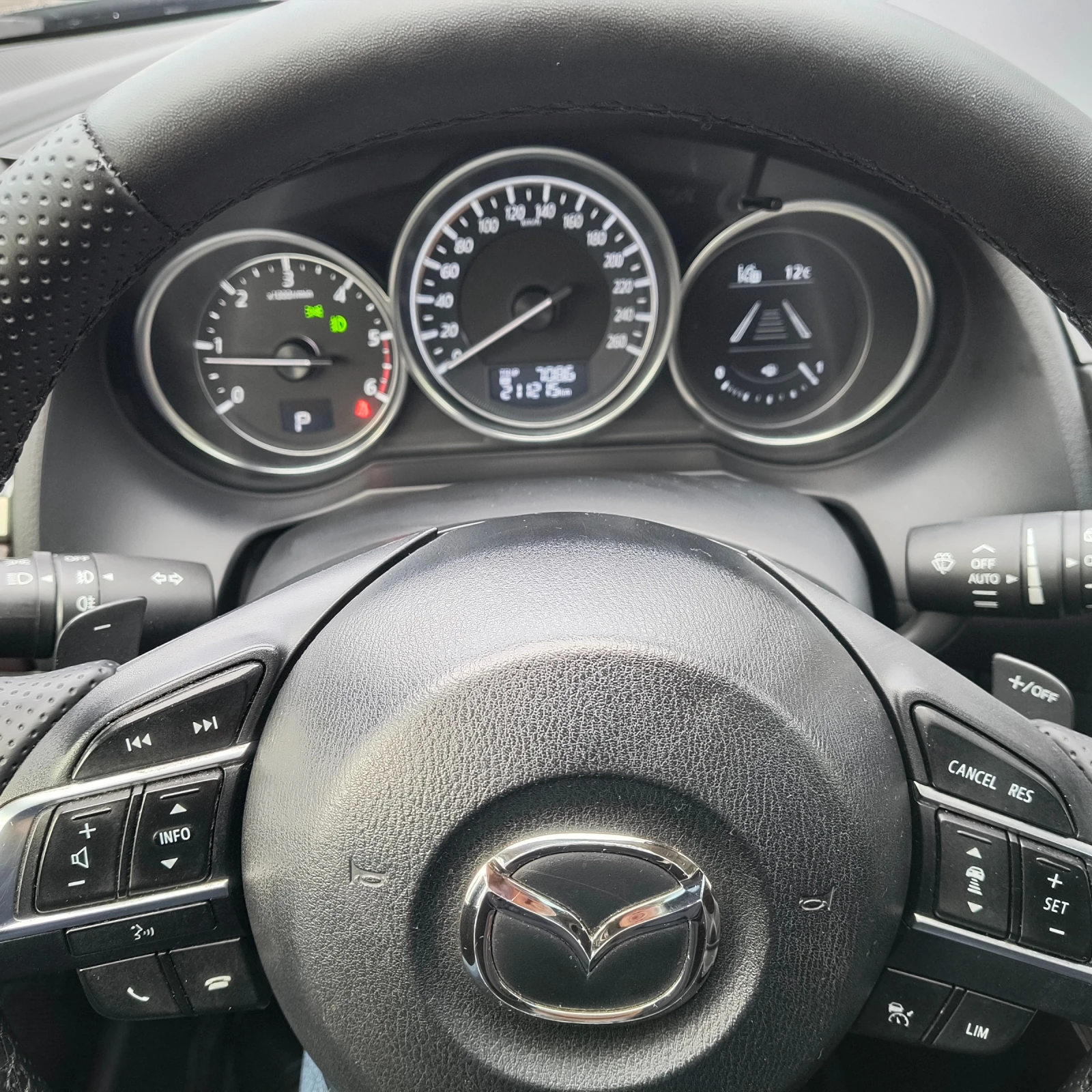 Mazda 6, снимка 17 - Автомобили и джипове - 55889163