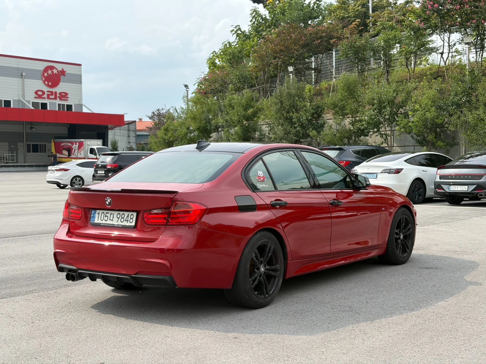 BMW 320 M-PERFORMANCE EDITION* КРАЙНА ЦЕНА, снимка 3 - Автомобили и джипове - 56178860