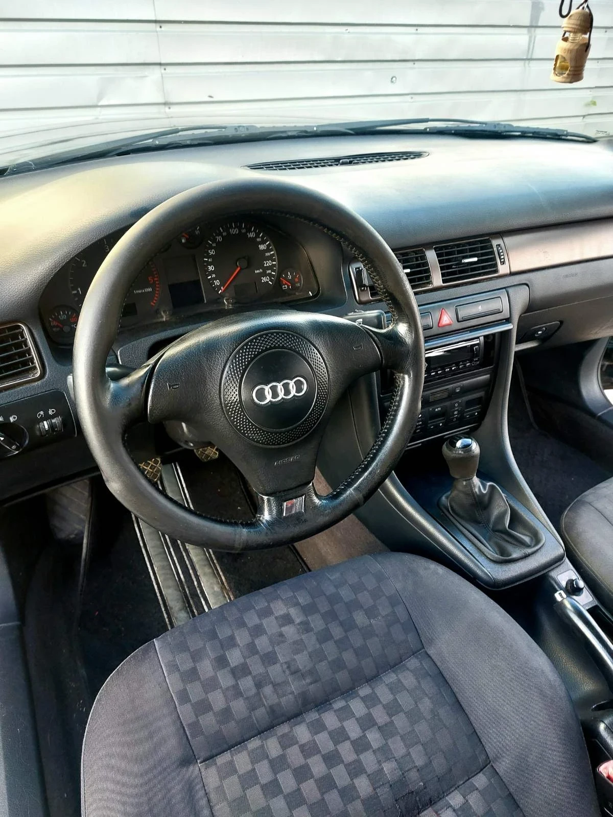 Audi A6, снимка 9 - Автомобили и джипове - 56185601